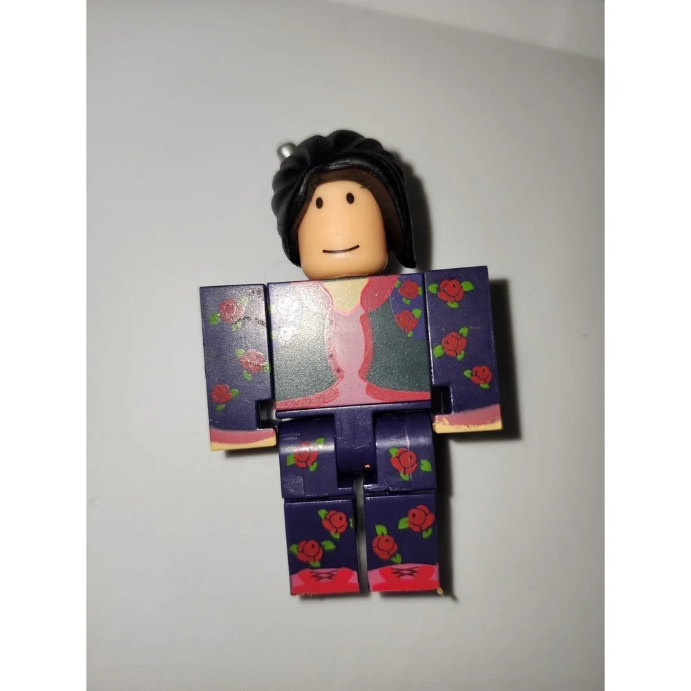 Roblox Top Runway Model Celebrity Collection replacement‎ Toy Figure